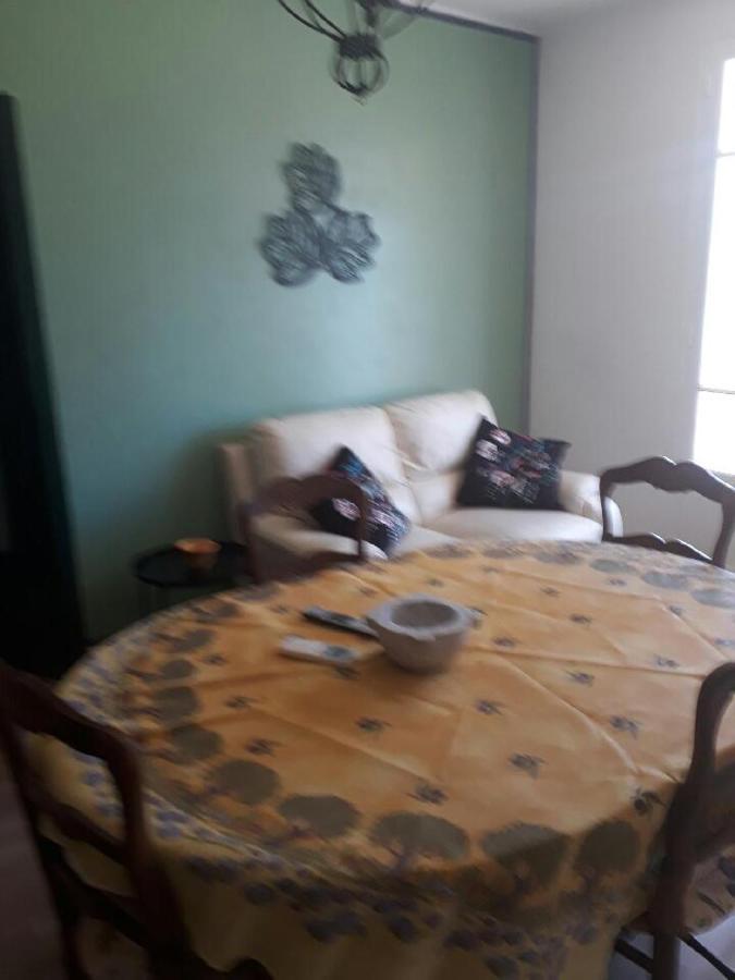Hotel La Provence 17 Les Horizons Clairs Chemin Des Passons Aubagne Exterior foto